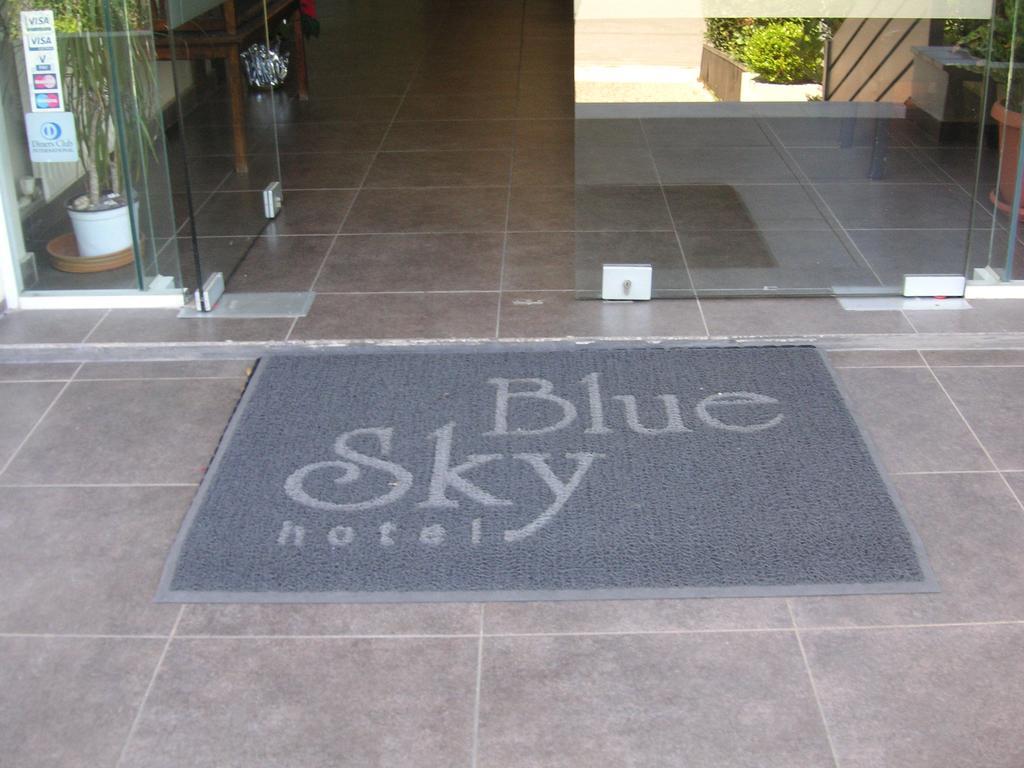 Hotel Blue Sky Glyfáda Exterior foto